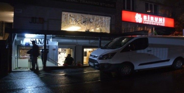 Beşiktaş’ta kuaförde patlayan silah 1 kişiyi yaraladı