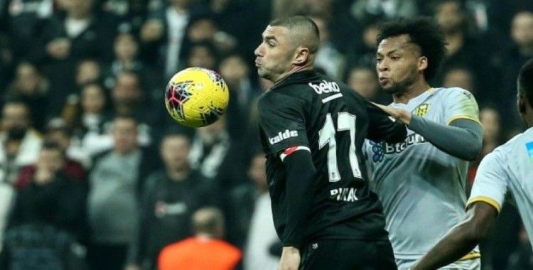 Beşiktaş zirve yarışında yara aldı