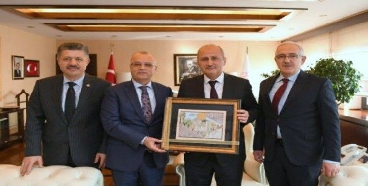 Başkan Kayda, Bakan Turhan’dan Salihli’nin projelerine destek istedi
