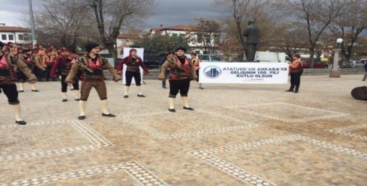 100’üncü yıla özel 100 seğmen ile kutlama