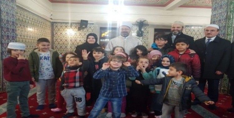 Sakarya’da 2020’nin ilk sabah namazını Diyanet İşleri Başkanı Erbaş kıldırdı