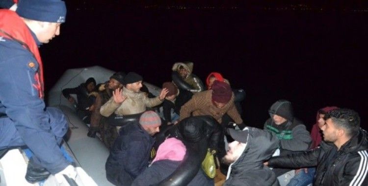 İzmir'de 51'i çocuk 116 düzensiz göçmen yakalandı