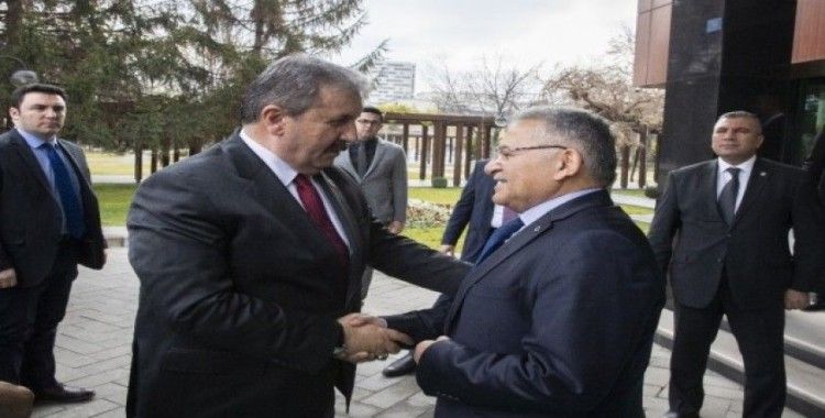 BBP Genel Başkanı Mustafa Destici, Başkan Memduh Büyükkılıç’ı ziyaret etti