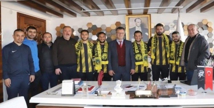 Alaşehir Belediyespor’a 5 yeni takviye