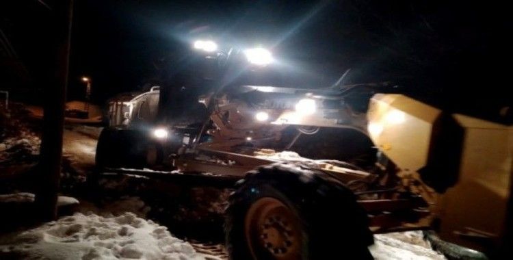 Malatya’da kar’dan 226 kırsal mahalle yolu kapalı