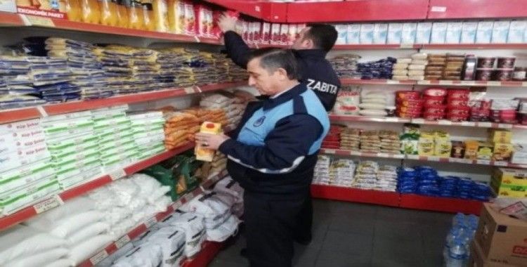 Suluova’da zabıta ekipleri market ve bakkalları denetledi