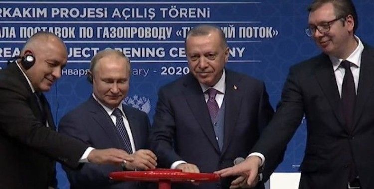 Rus gazını Türkiye üzerinden Avrupa'ya taşıyacak olan TürkAkım'da vanalar açıldı