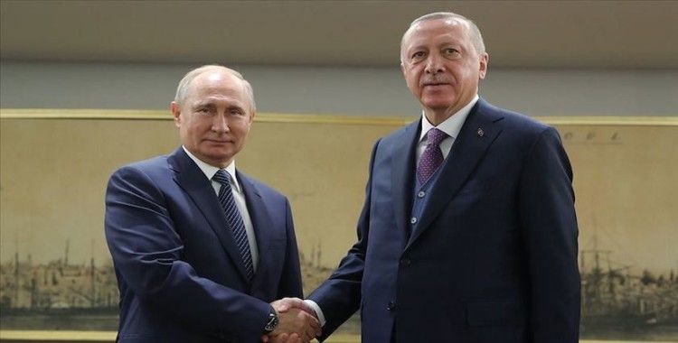 Cumhurbaşkanı Erdoğan'dan Putin'e 'Türkiye-Libya mutabakatı' kitabı