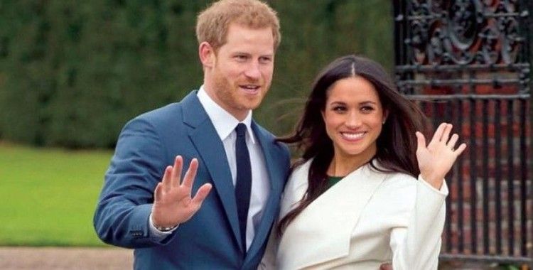 Prens Harry ve eşi Kraliyet ailesi üyeliğinden çekildiler