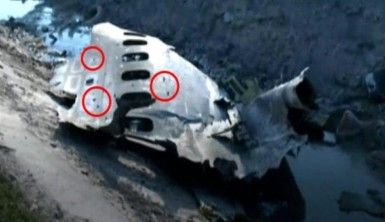 İşte İran’da düşen uçağın patlama anına ait görüntüler