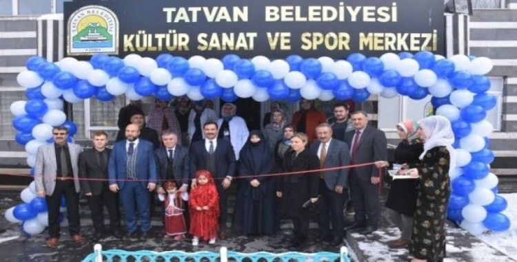 Tatvan Belediyesi Kültür, Sanat ve Spor Merkezi açıldı