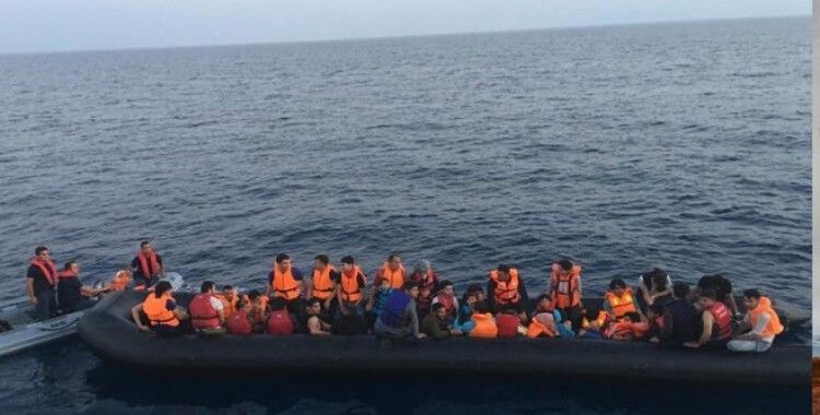 İzmir'de ölüme yolculuğa çıkan 171 göçmen yakalandı