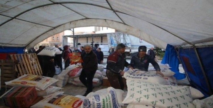 Sındırgı’dan İdlib’e yardım tırı