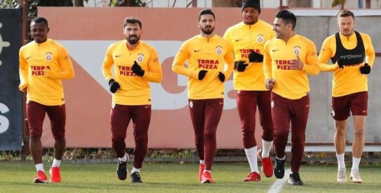 Galatasaray, Denizlispor hazırlıklarına başladı