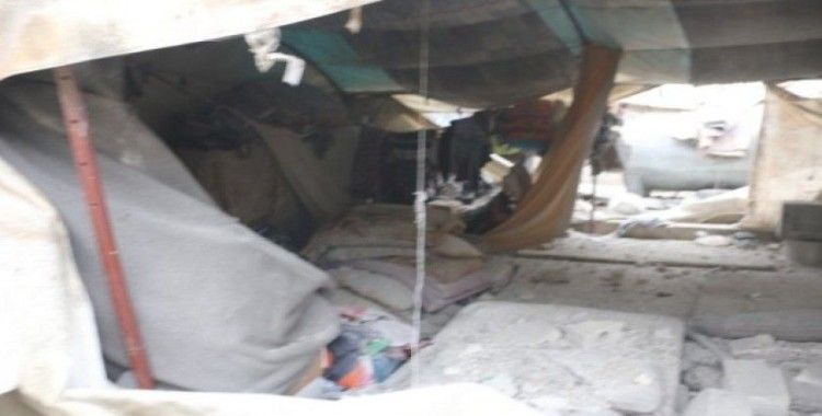 Azez’de teröristlerin saldırısı sonrası enkaz görüntülendi