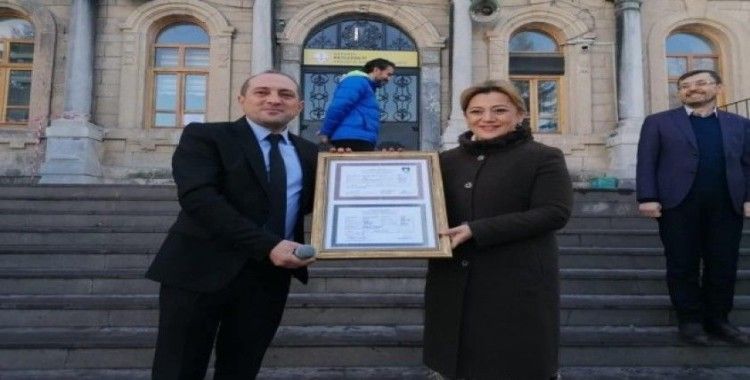 Milletvekili Ceyda Çetin Erenler’e diploma sürprizi