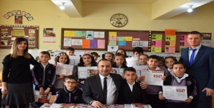 Başkan Ali Sülük öğrencilerin karne heyecanına ortak oldu