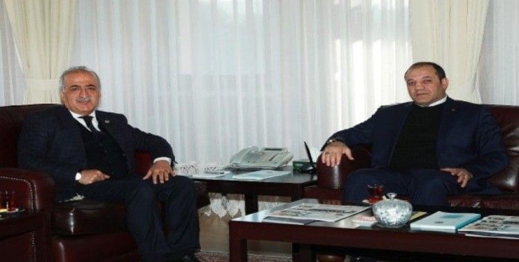 MHP Erzurum İl Başkanı Karataş’tan Rektör Çomaklı’ya ziyaret