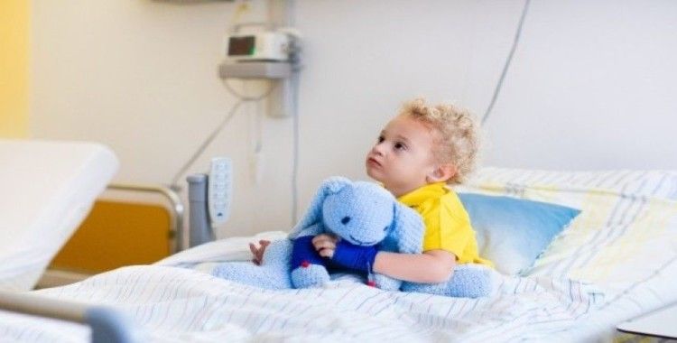 Çocuk Cerrahisi Uzmanı Güngör: "Sünnet ameliyathane ortamında yapılmalıdır"