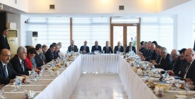 Ahmet Erbaş: "Kütahya’ya sivil havacılık okulu açılsın"