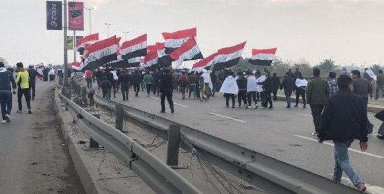 Irak'ta bu kez ABD karşıtı protestolar başladı