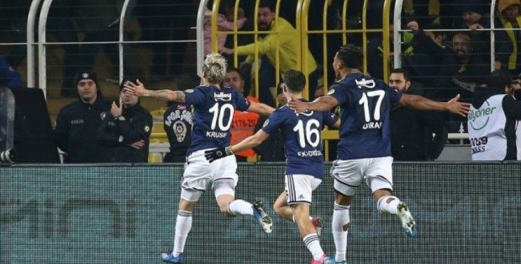 Fenerbahçe seriyi sürdürdü