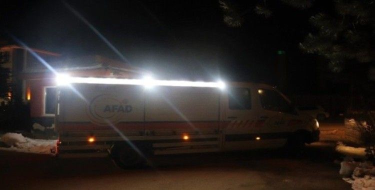 AFAD Eskişehir 3 araç 14 kişilik ekiple deprem bölgesine hareket etti