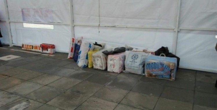 Amasya’dan deprem bölgesine 3 tır yardım malzemesi gönderildi