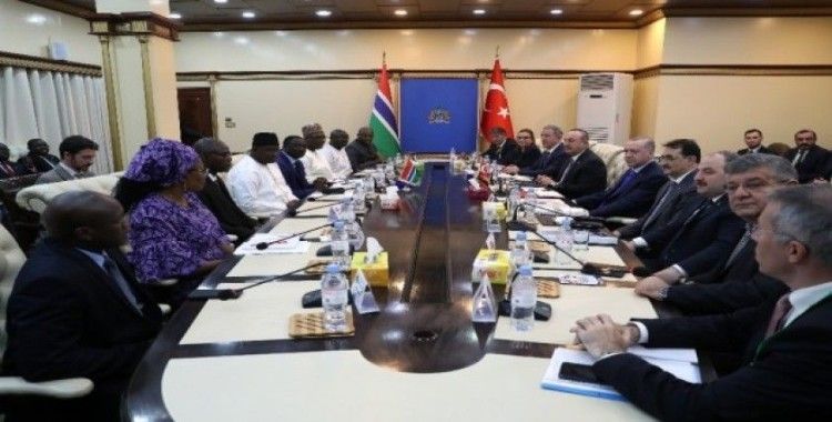 Cumhurbaşkanı Erdoğan, Gambiya'da heyetler arası görüşme gerçekleştirdi