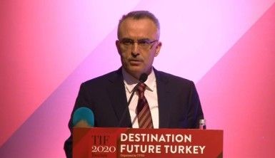 Naci Ağbal 2023 yılı için 75 milyon turist, 65 milyar dolar turizm geliri hedefledik