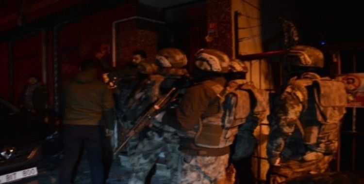 İstanbul'da torbacılara yönelik narkotik operasyonu gerçekleştirildi