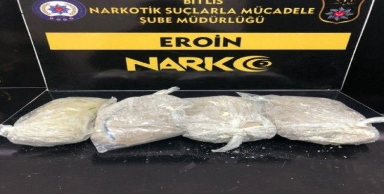 Bitlis'te 2 kilo 344 gram eroin ele geçirildi
