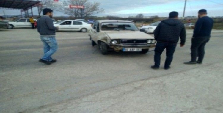 Osmaniye’de otomobil ile motosiklet çarpıştı: 6 yaralı