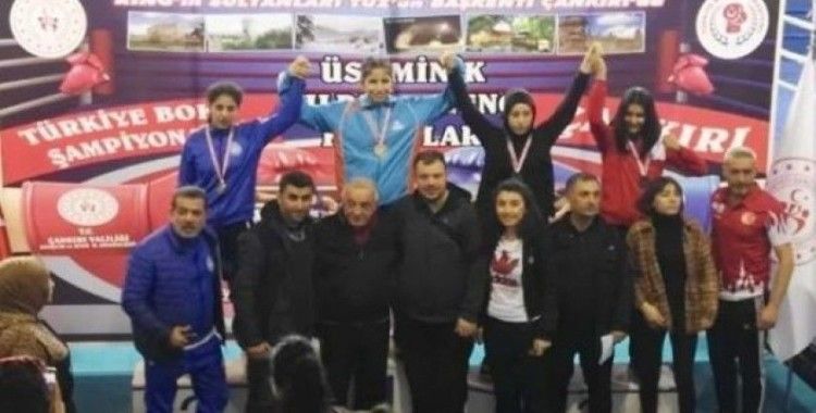 Kocasinan’ın boks sporcusu Hikmet Gül Türkmen, Türkiye Şampiyonu Oldu