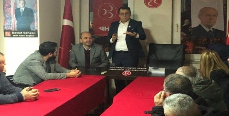 Stratejik Teknoloji Mentörü Aybars Yılmaz, MHP Osmangazi İlçe Başkanlığı’nda konferans verdi