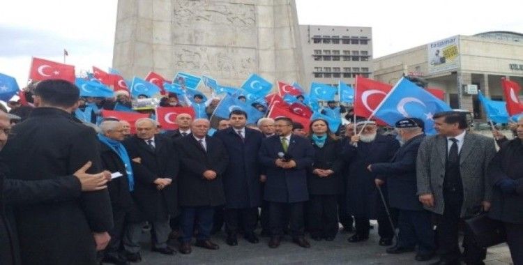 Ankara’da Çin protestosu