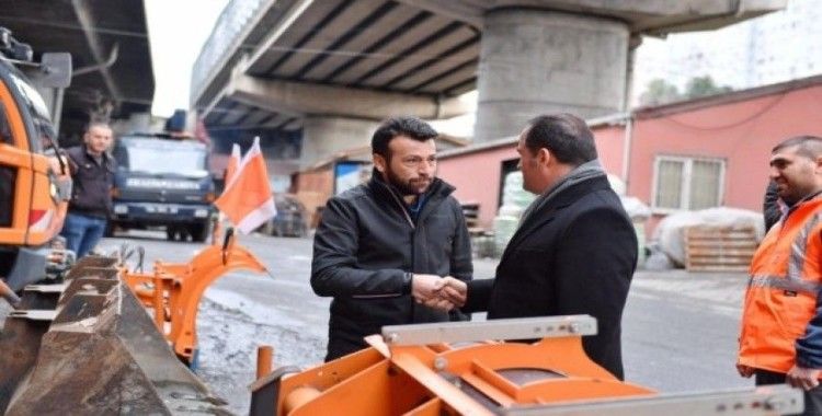 Beyoğlu Belediyesi karla mücadele için teyakkuzda