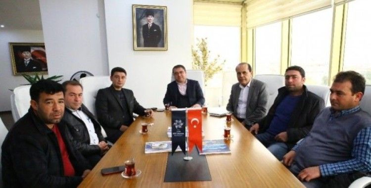 Aydın Büyükşehir Belediyesi, Karpuzlu muhtarlarının taleplerini dinledi