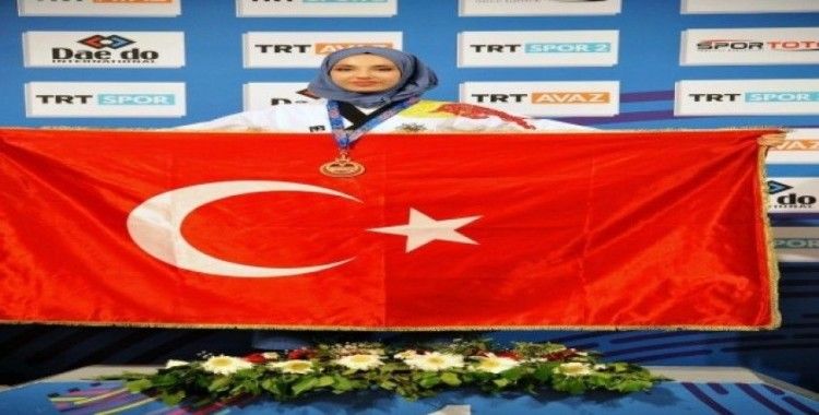 Kübra Dağlı’dan Uluslararası Türkiye Açık Turnuvası’nda altın madalya