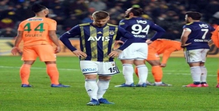 Süper Lig: Fenerbahçe: 1 - Aytemiz Alanyaspor: 1 (Maç sonucu)