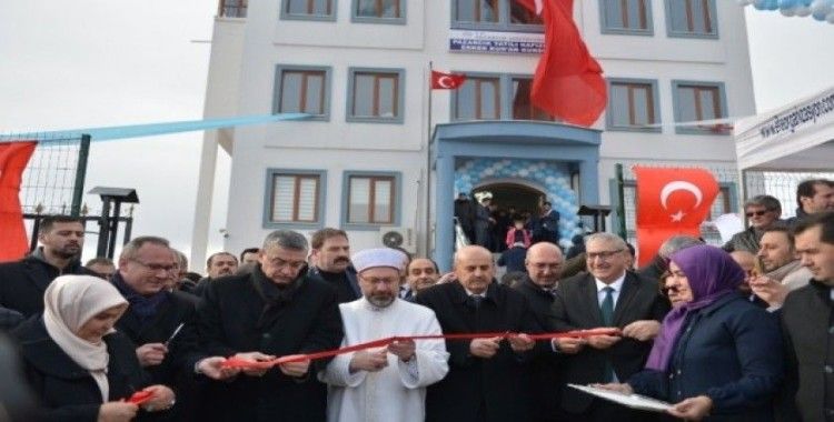Diyanet İşleri Başkanı Erbaş Pazarcık’ta yurt açılışına katıldı