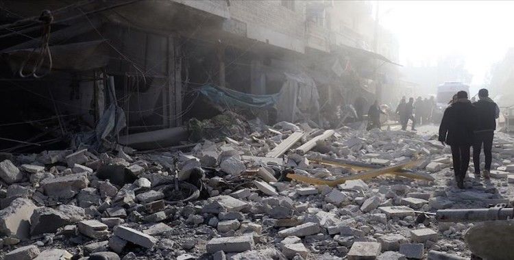 Rejim ve Rus uçakları Halep'te sivilleri vurdu: 4 ölü
