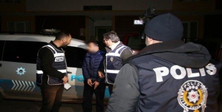 Kocaeli'de aranması olan 30 kişi operasyonla yakalandı