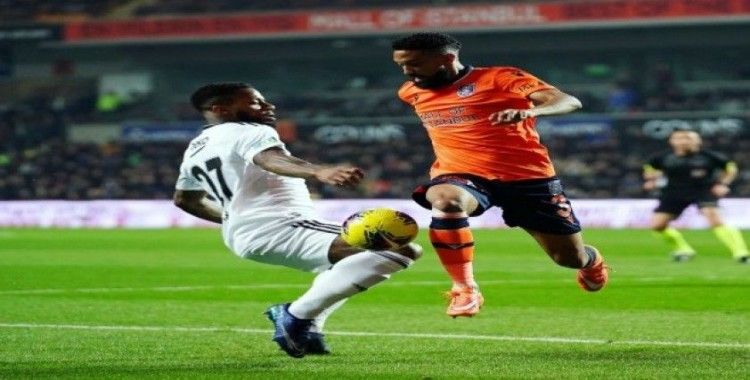 Süper Lig: Medipol Başakşehir: 0 - Beşiktaş: 0 (İlk yarı)