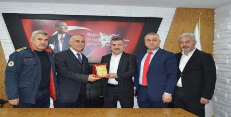 Başkan Özdemir: “Sendikal faaliyetleri önemsiyor ve destekliyoruz”