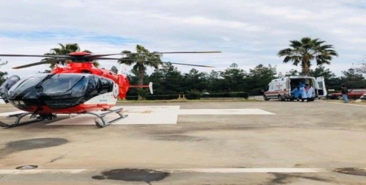 Ambulans helikopter Tuğçe bebek için havalandı