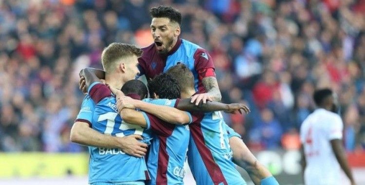 Trabzonspor'un 298 haftalık liderlik hasreti sona erdi