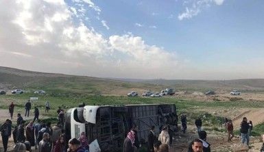 Ürdün'de öğrenci servisi kaza yaptı