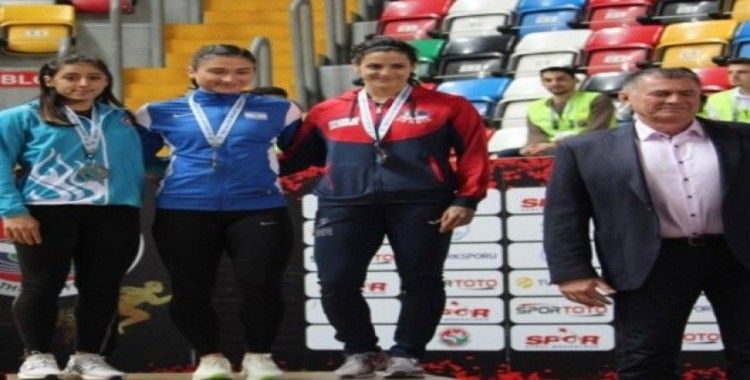 Mizgin Ay, Balkan Şampiyonası’nda gümüş madalya aldı