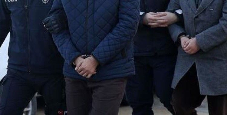 İzmir merkezli FETÖ operasyonunda gözaltı sayısı 108'e yükseldi